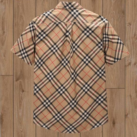 Classic Burberry Men's Short Sleeve Shirt - Picture 2 of 3